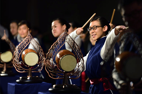 狮城岁末启爱心 莫忘当年初发心